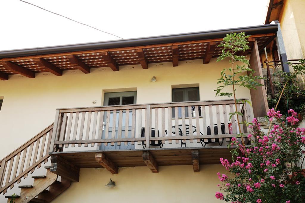 Boutique Hotel Dvor 多布罗沃 外观 照片